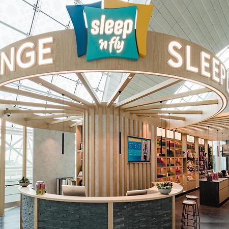 Hotel Sleep 'N Fly Sleep Lounge, B-Gates Terminal 3 - Transit Only à Dubaï Extérieur photo