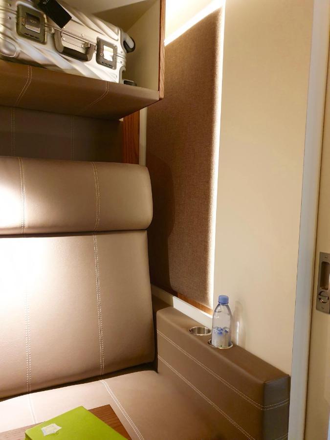 Hotel Sleep 'N Fly Sleep Lounge, B-Gates Terminal 3 - Transit Only à Dubaï Extérieur photo